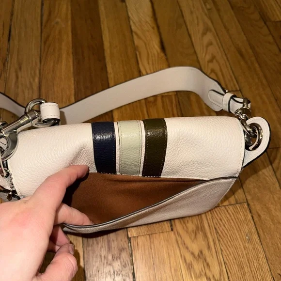 Coach Crossbody Bag - Picture 3 of 5